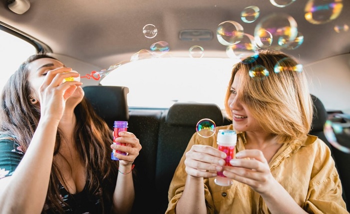 Budget-Friendly Tips for a Lavish Birthday Celebration on a Party Bus in Toronto Screenshot 7 1