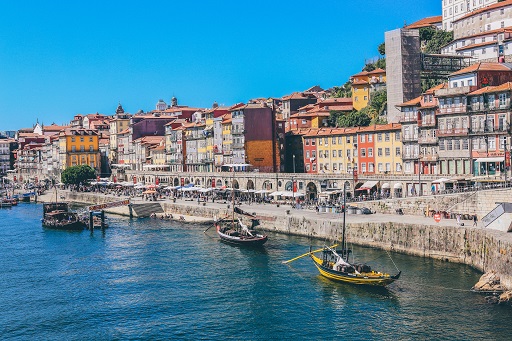 Capturing Portugal: 250 Instagram-Worthy Captions for Your Adventures Capturing Portugal 1